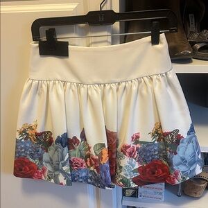 Alice & Olivia Garden brunch Skater Skirt with Floral Design
